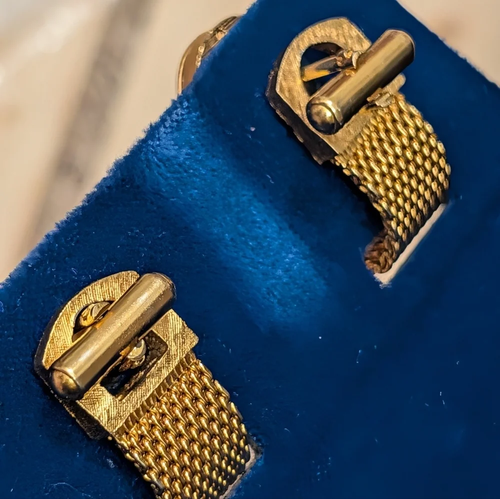 Vintage Swank Pisces Cuff links Gold Tone